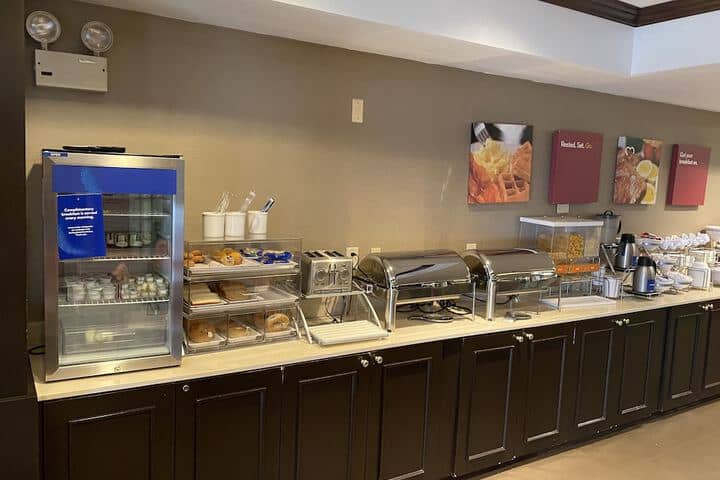 Breakfast buffet